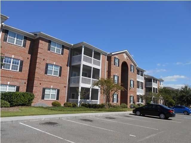 1435 Cambridge Lakes Dr, Mount Pleasant, SC 29464