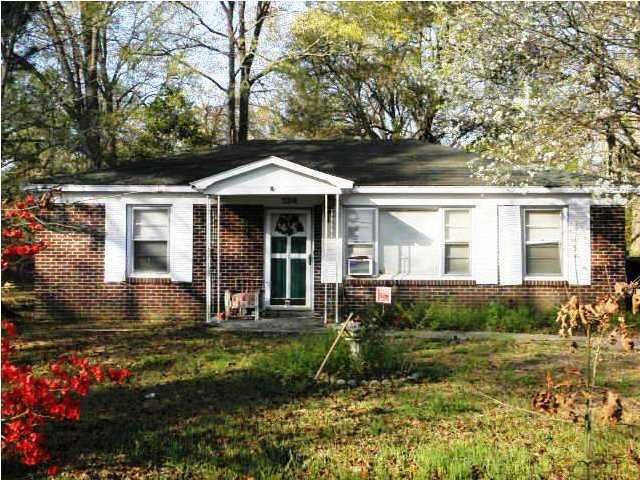134 Harvey Ave, Goose Creek, SC 29445
