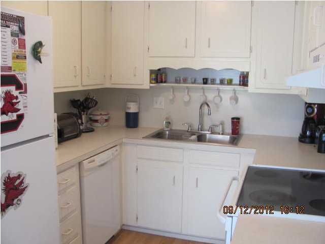 1117 Hampton Dr, Summerville, SC 29483