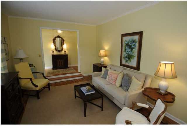 1017 Foxcroft Rd, Charleston, SC 29412