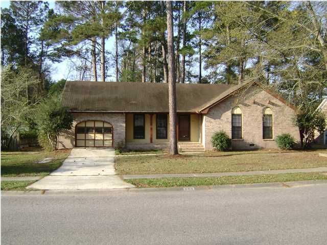 103 Summercourt Dr, Summerville, SC 29485