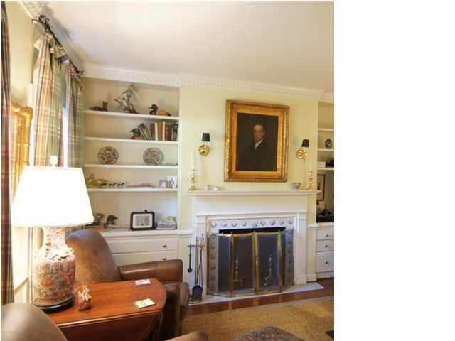 979 Scotland Dr, Mount Pleasant, SC 29464