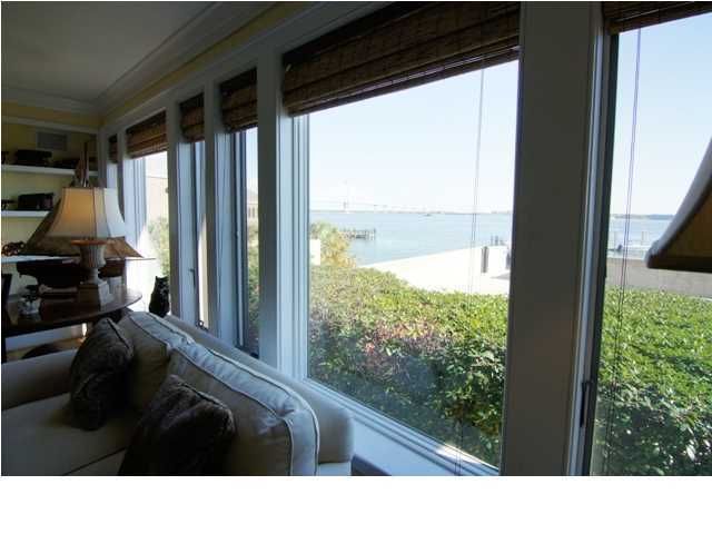 330 Concord St #TH22, Charleston, SC 29401