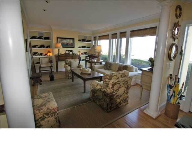 330 Concord St #TH22, Charleston, SC 29401
