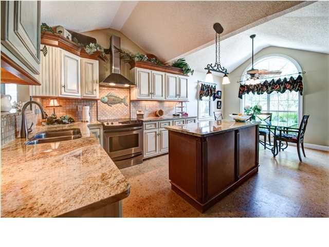 1254 Lakefront Dr, Charleston, SC 29412