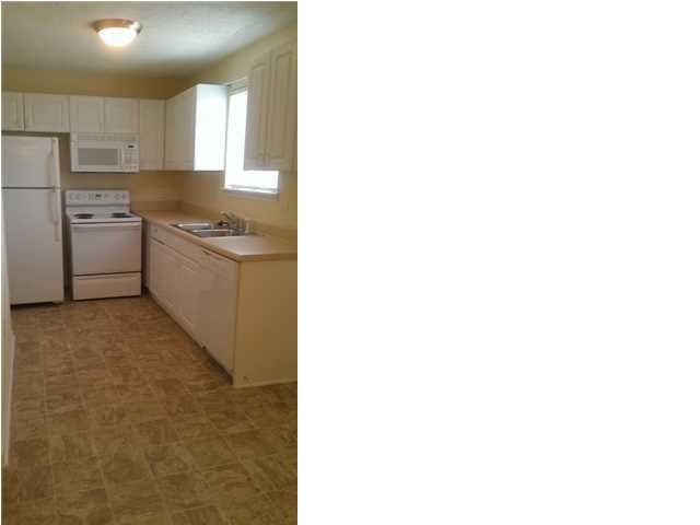 415 Parkdale Dr #9D, Charleston, SC 29414