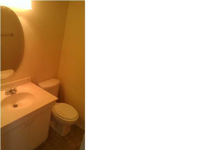 415 Parkdale Dr #9D, Charleston, SC 29414