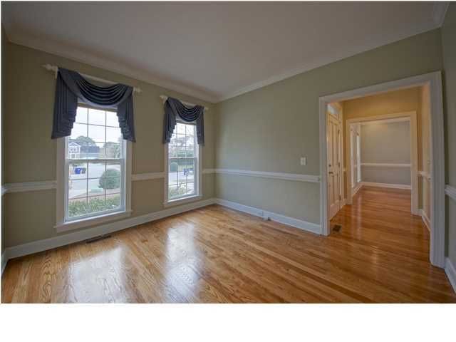 386 Parapet Ct, Mount Pleasant, SC 29464