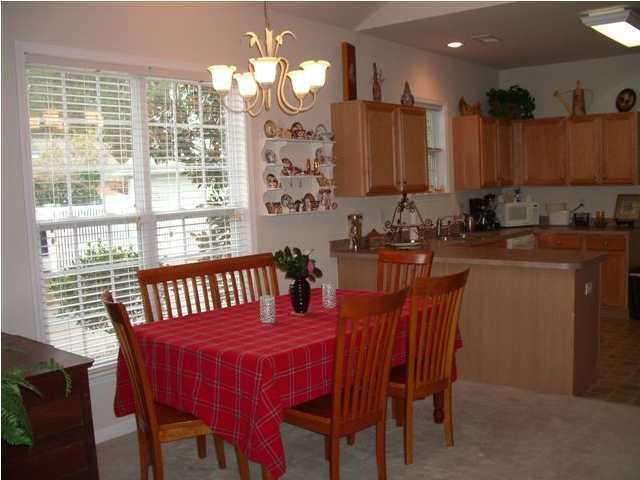 310 Pimpernell St, Summerville, SC 29483