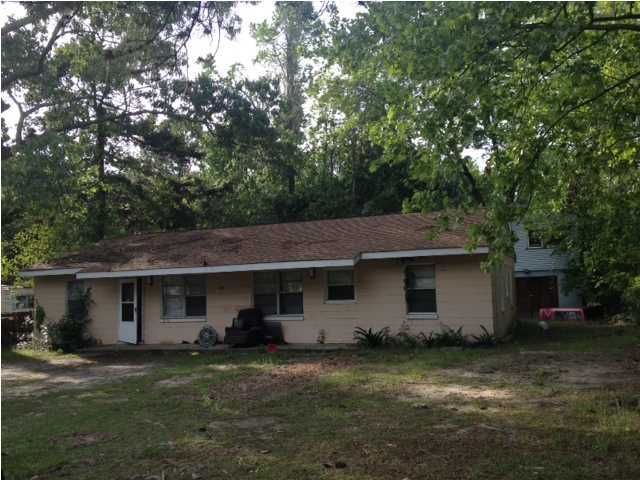 2204 Eleanor Dr, North Charleston, SC 29405