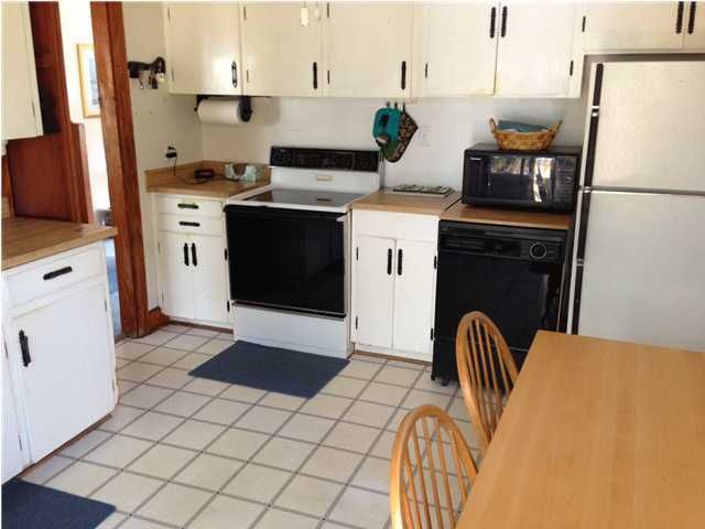 752 Center St, Mount Pleasant, SC 29464