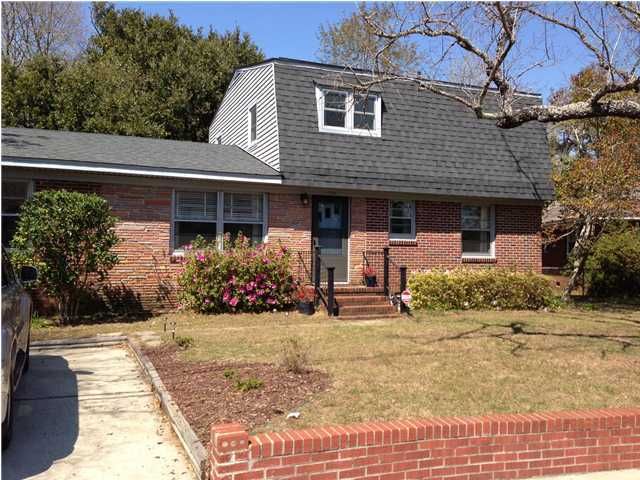 752 Center St, Mount Pleasant, SC 29464