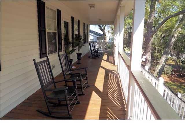 34 Battery Pk, Edisto Beach, SC 29438