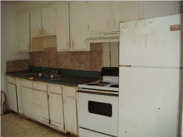 4726 Talisman St, North Charleston, SC 29406