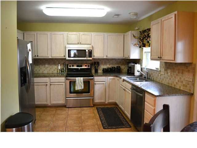 1325 Mapleton Ave, Charleston, SC 29412