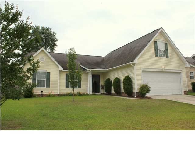402 Ashburton Dr, Goose Creek, SC 29445