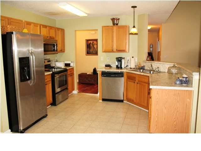 402 Ashburton Dr, Goose Creek, SC 29445