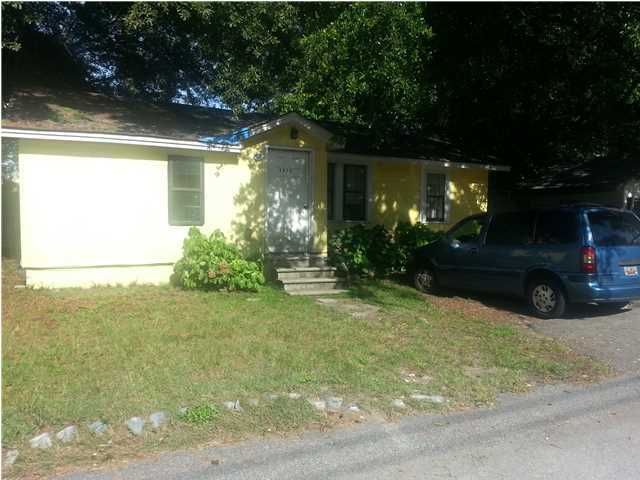 5632 Saxon St, Charleston, SC 29406