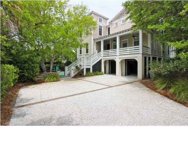 11 Dunecrest Ln, Isle Of Palms, SC 29451