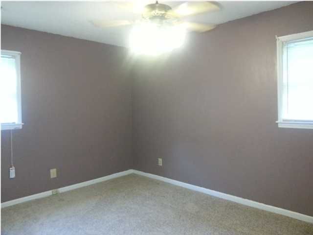 306 Sprucewood Dr, Summerville, SC 29485