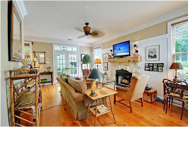 2030 Pierce St, Charleston, SC 29492