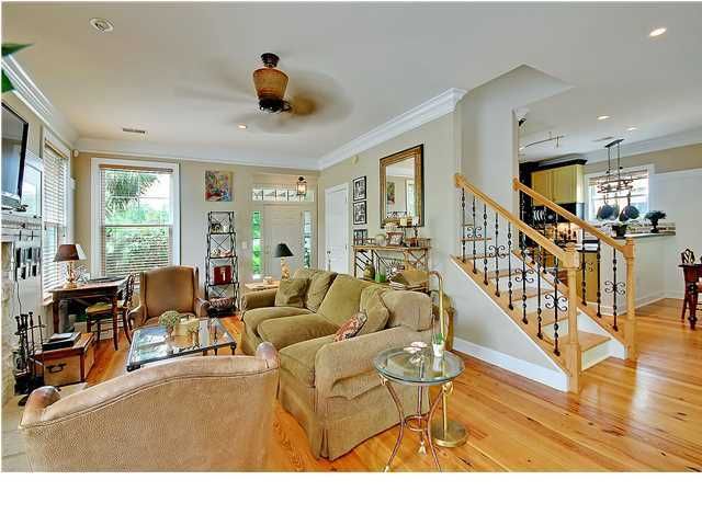 2030 Pierce St, Charleston, SC 29492