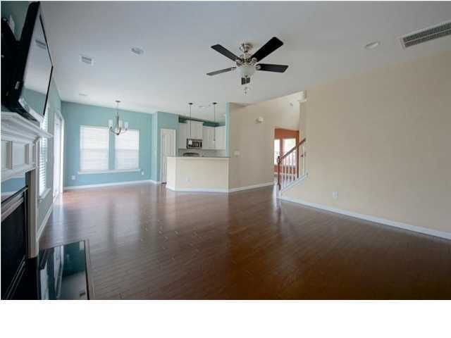 233 Nelliefield Creek Dr, Wando, SC 29492