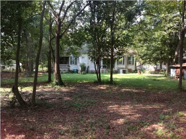 123 W First St, Summerville, SC 29483