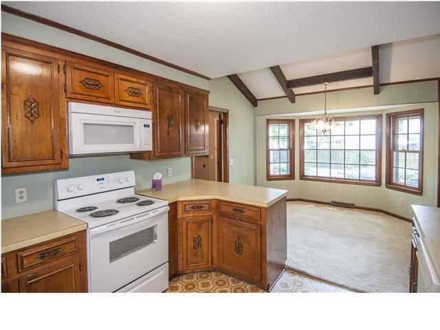 5946 Commonwealth Cir, Hanahan, SC 29410