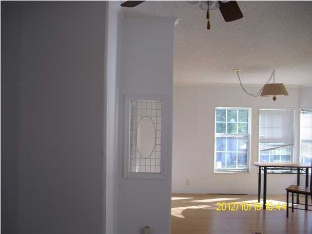 332 Tumbler Ave, Cross, SC 29436