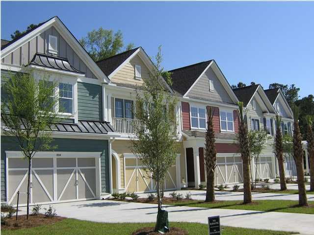 2044 Kings Gate Ln, Mount Pleasant, SC 29466