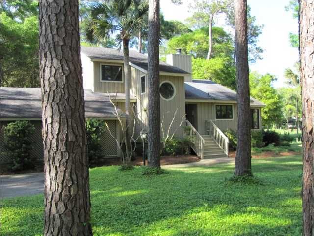 138 Broomsedge Ln, Kiawah Island, SC 29455