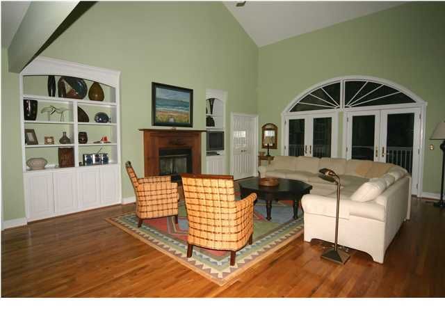 1618 Marianne St, Edisto Beach, SC 29438