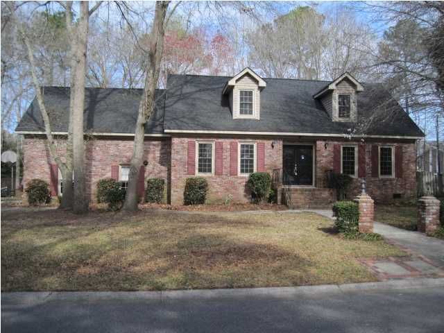 108 Endicott St, Summerville, SC 29485