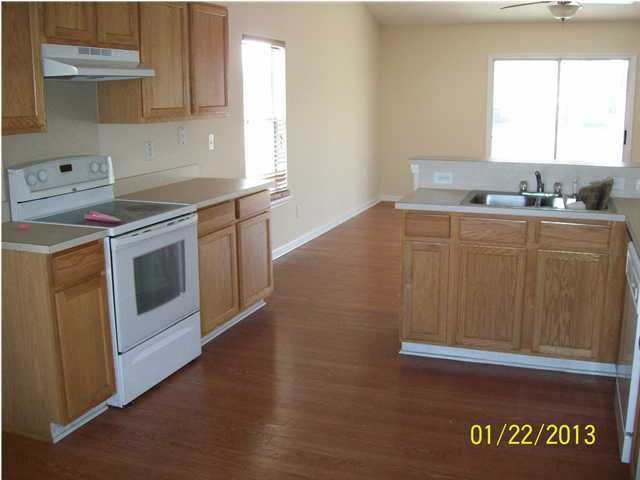 113 Slow Mill Dr, Goose Creek, SC 29445