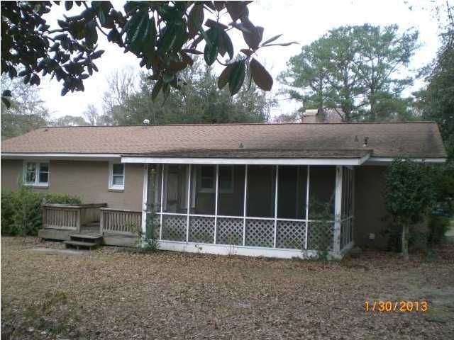 116 Azalea Dr, Summerville, SC 29485