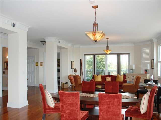 2 Wharfside #2W, Charleston, SC 29401
