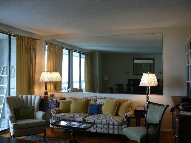 330 Concord St #4H, Charleston, SC 29401