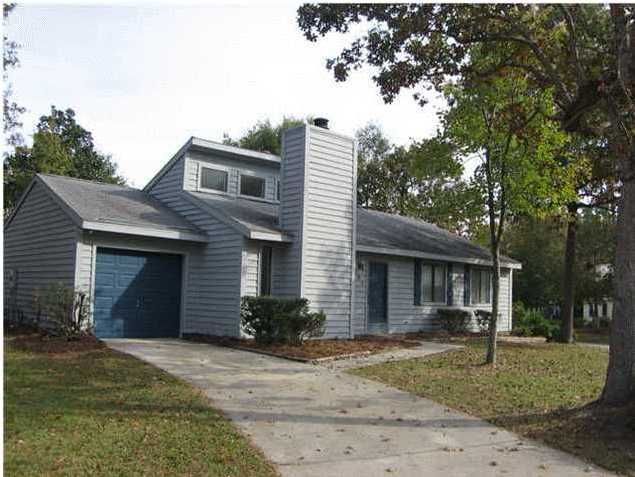 107 Bridgecreek Dr, Goose Creek, SC 29445