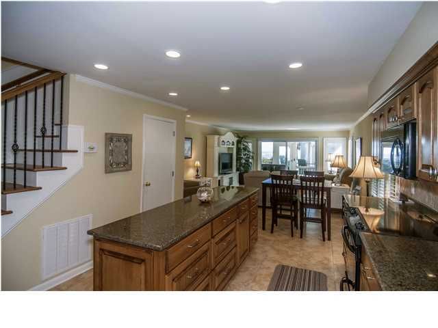 28 Beach Club, Isle Of Palms, SC 29451