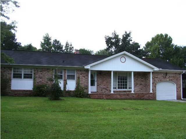137 Clay St, Goose Creek, SC 29445