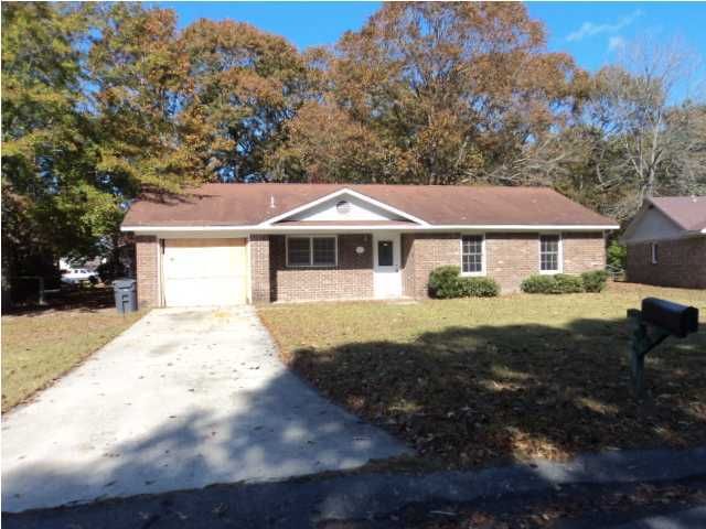 125 Highland Ave, Summerville, SC 29483