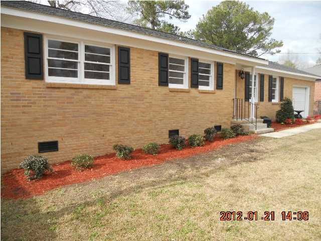 211 Jean Wells Dr, Goose Creek, SC 29445