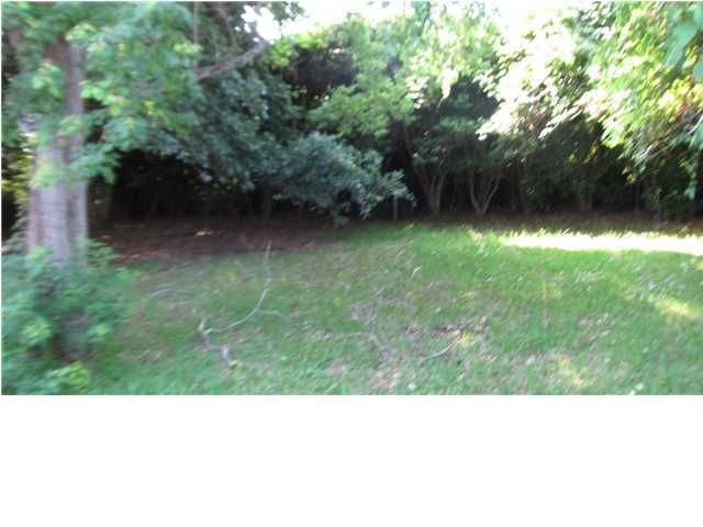 1582 Longview Rd, Mount Pleasant, SC 29464