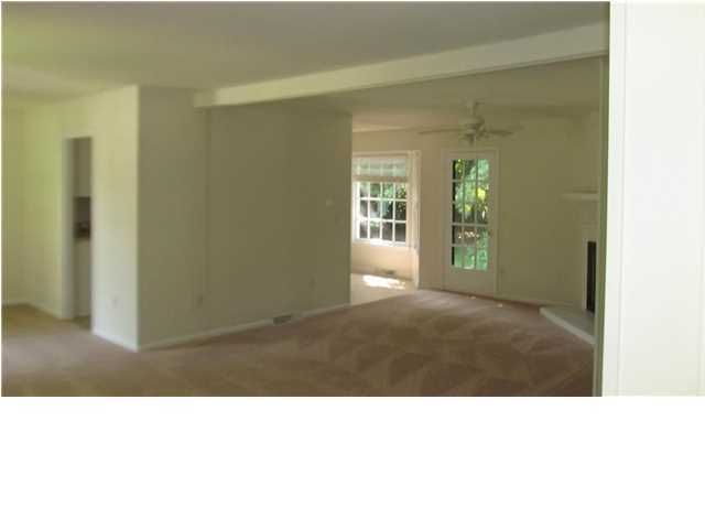 1582 Longview Rd, Mount Pleasant, SC 29464