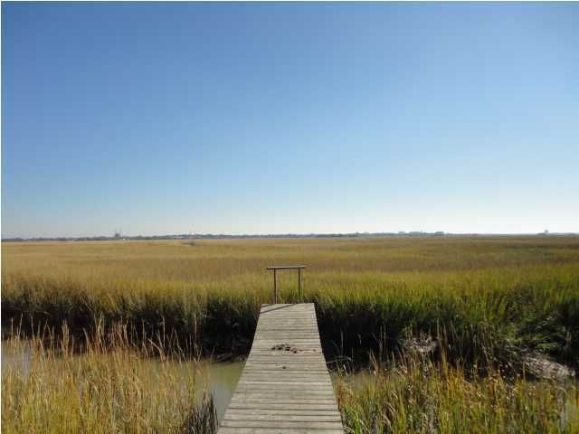 16 Trachelle Ln, Charleston, SC 29407