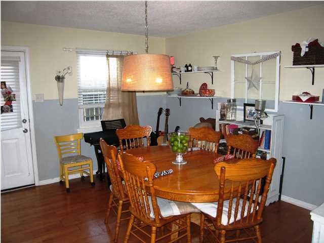 415 Parkdale Dr #8D, Charleston, SC 29414