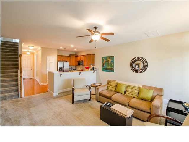 2437 Kings Gate Ln, Mount Pleasant, SC 29466