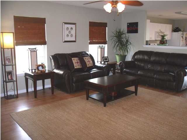107 Lakewood Dr, Summerville, SC 29485