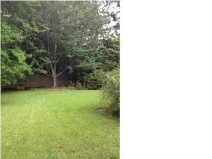 102 Club House Dr, Summerville, SC 29483